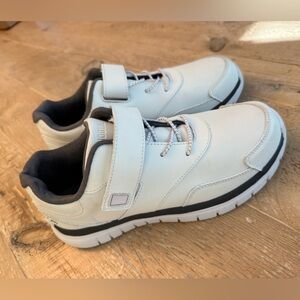 Anodyne Walker 31 Sneakers sz 8 W like new!